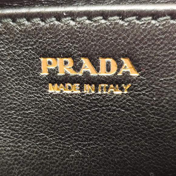 Pre-Loved Prada Glace Calf Etiquette Crossbody - Picture 7 of 12
